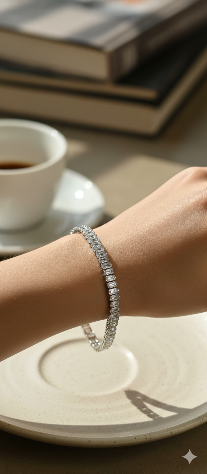 Crystal Royale Tennis Bracelet | Gold-Plated Stainless Steel – KZ8812363