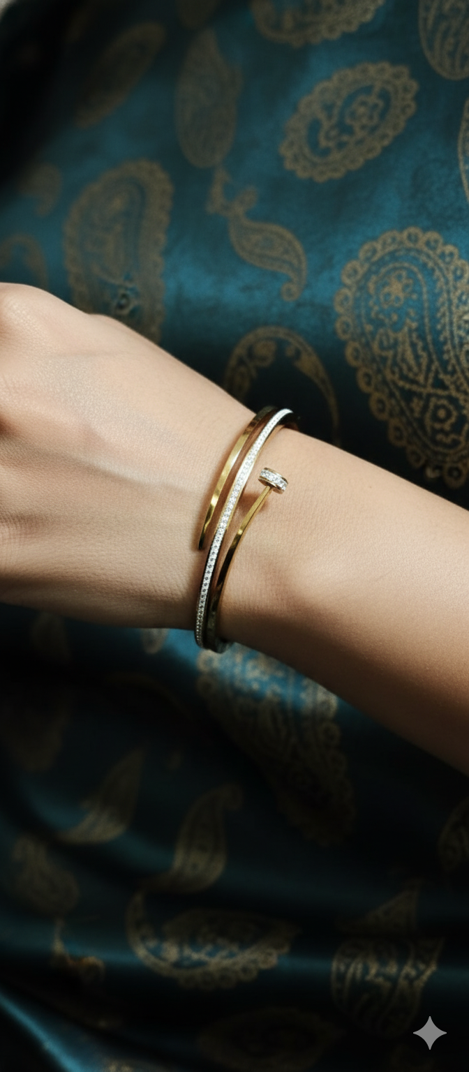 Diamond Curve Signature Kada | Gold-Plated Stainless Steel – KZ8812364