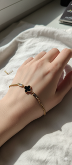 Black Clover Baguette Bracelet | Adjustable Gold-Plated Stainless Steel – KZ8812306
