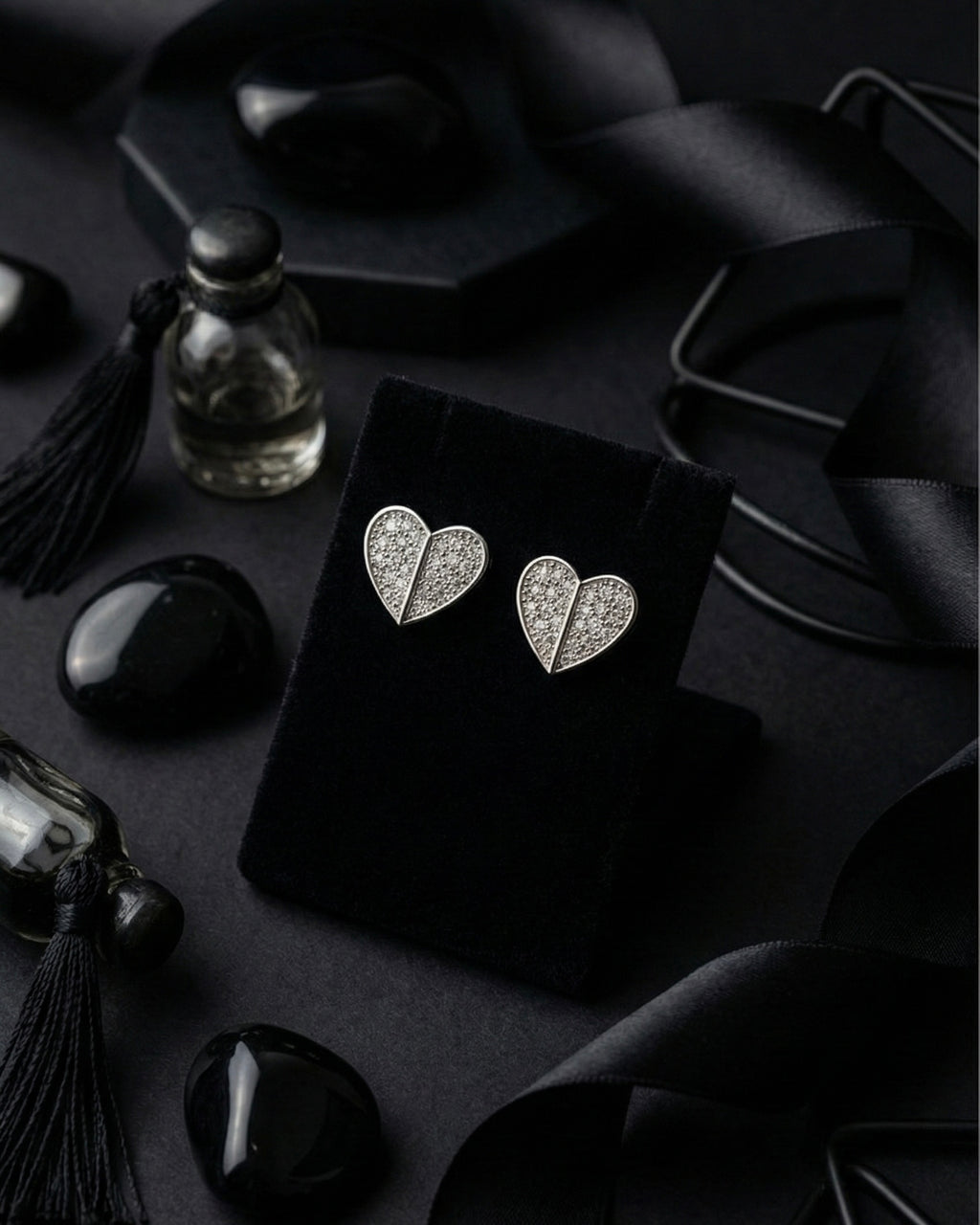 Diamond Split Heart Studs | Gold-Plated Stainless Steel – KZ8812331