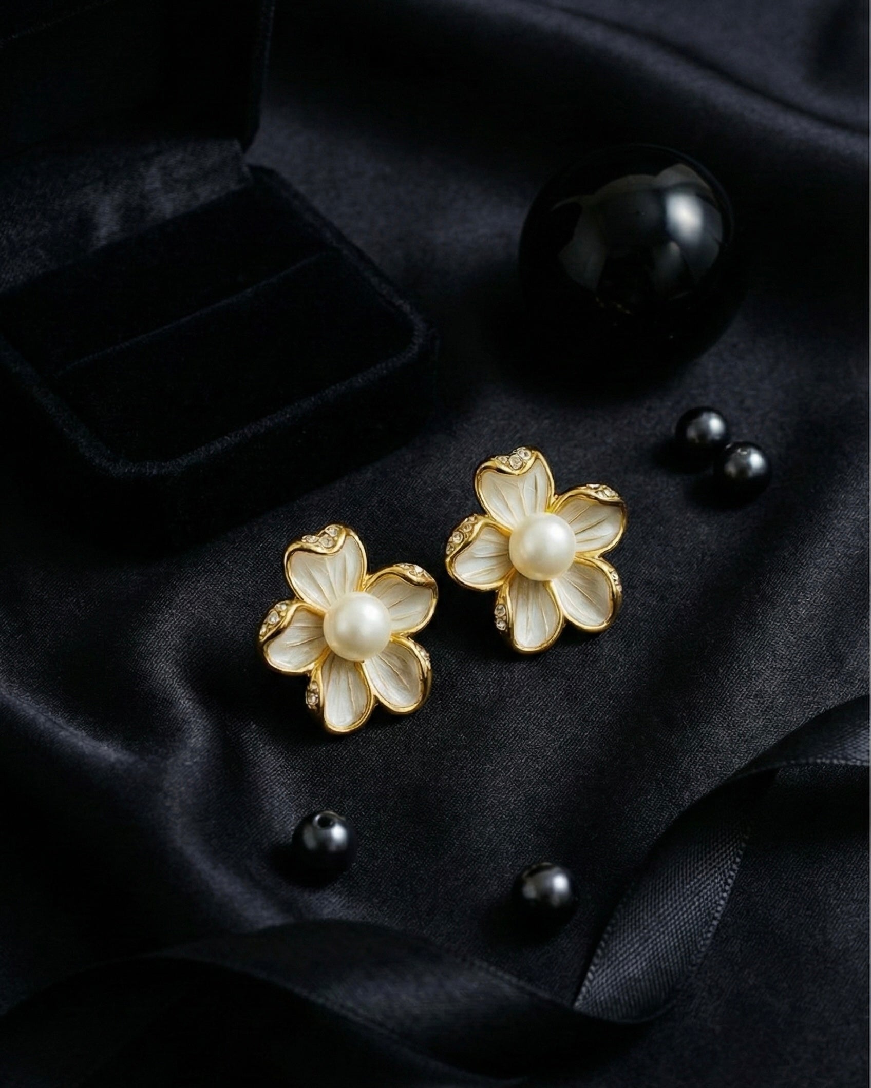 Golden Flower Pearlette | Gold-Plated Stainless Steel – KZ8812333