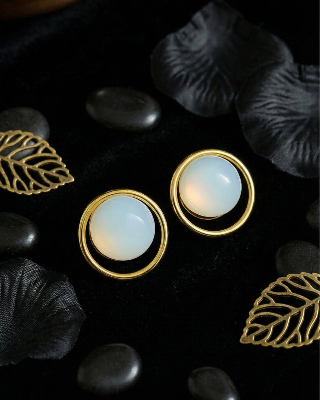 Moonstone Halo Studs | Gold-Plated Stainless Steel – KZ8812343