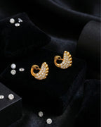 Royal Swan Sparkle Studs | Gold-Plated Brass – KZ8812346