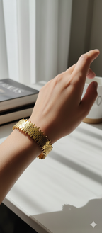 Royal Interlock Kada – | Stainless Steel Gold-Plated-KZ8812372