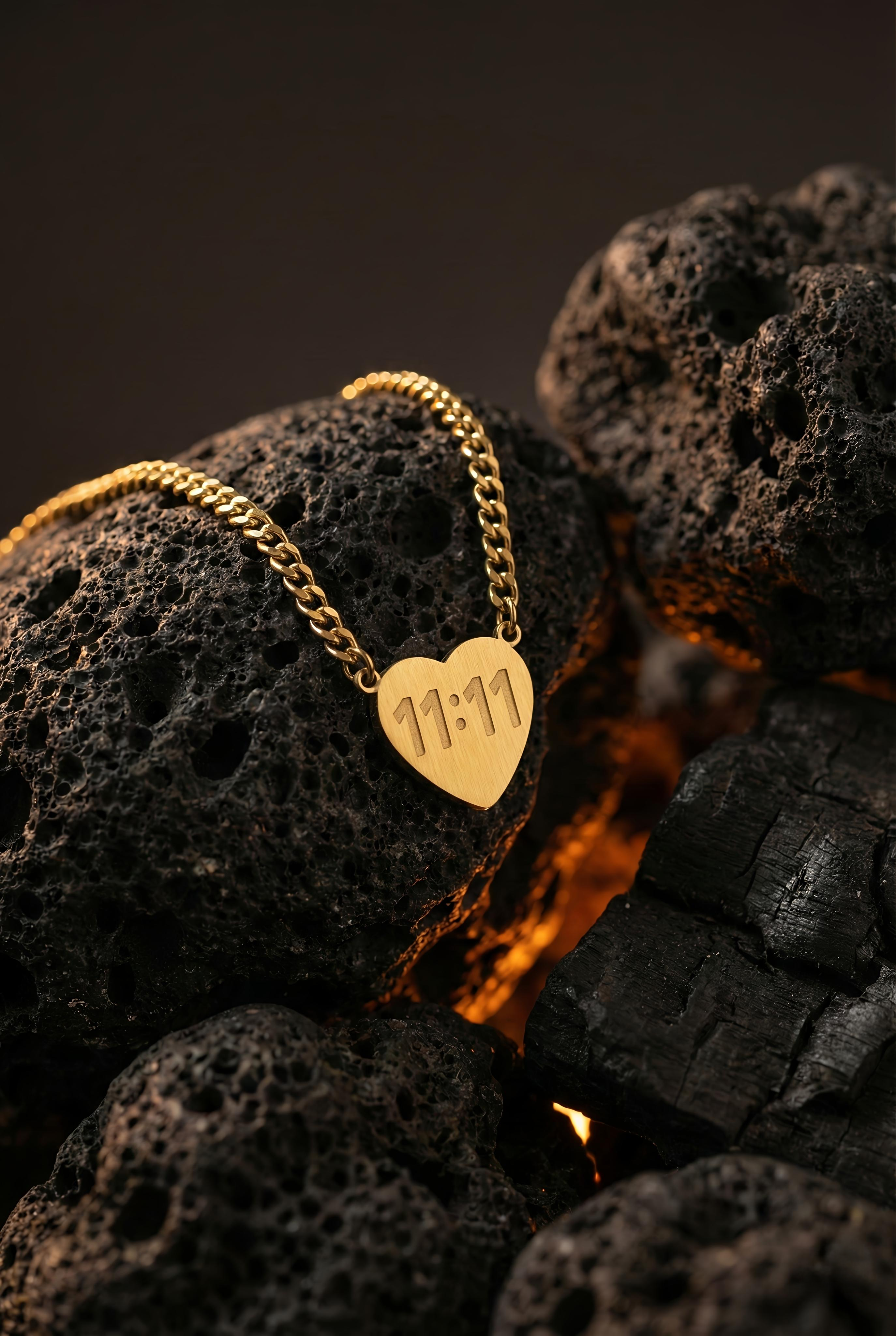 Good Luck 11:11 Necklace | Gold-Plated Stainless Steel  – KZ8812354