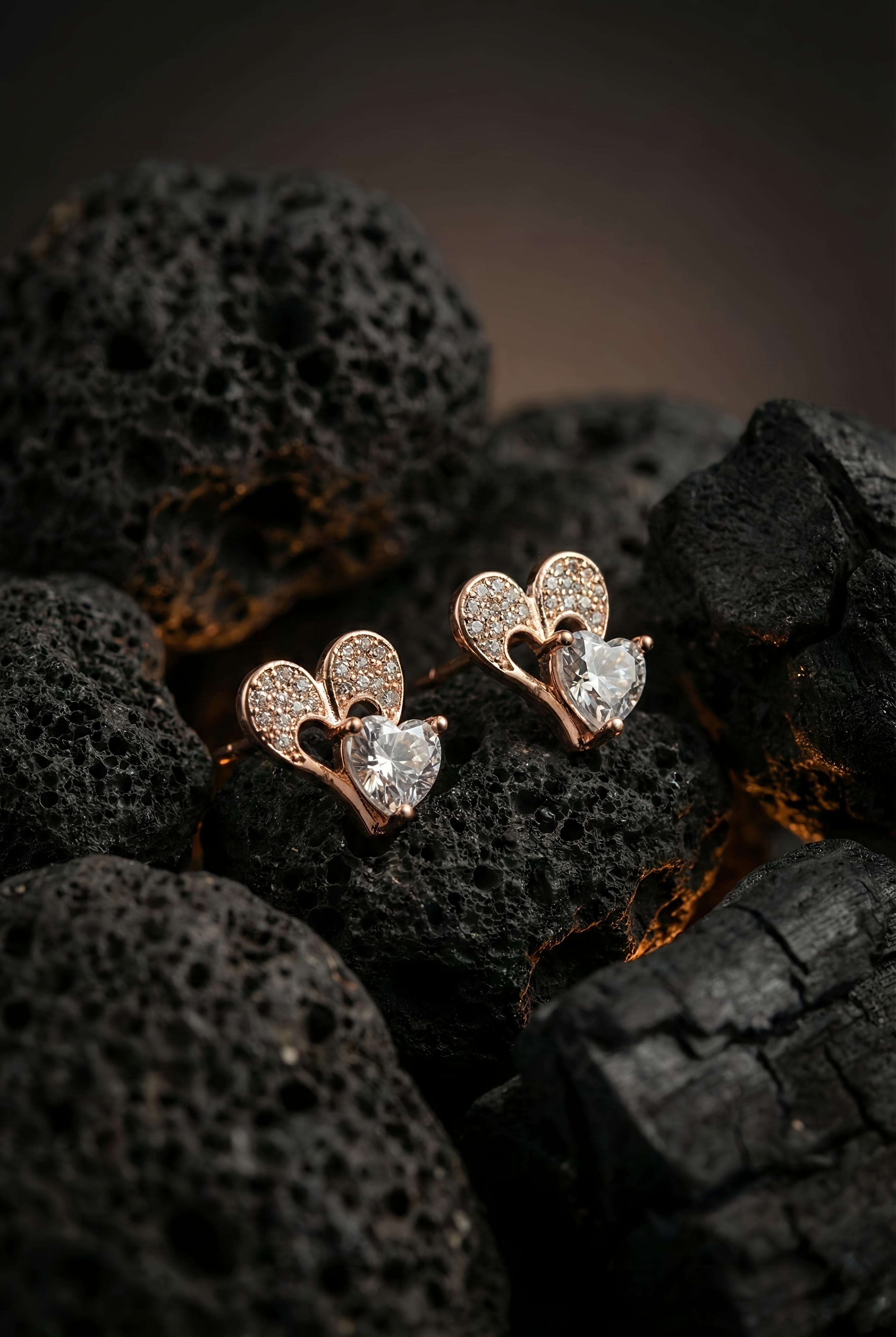 Mini Heart Twinkle Studs | Gold-Plated Brass– KZ8812342