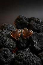 Golden Honey Heart Studs | Gold-Plated Stainless Steel – KZ8812334