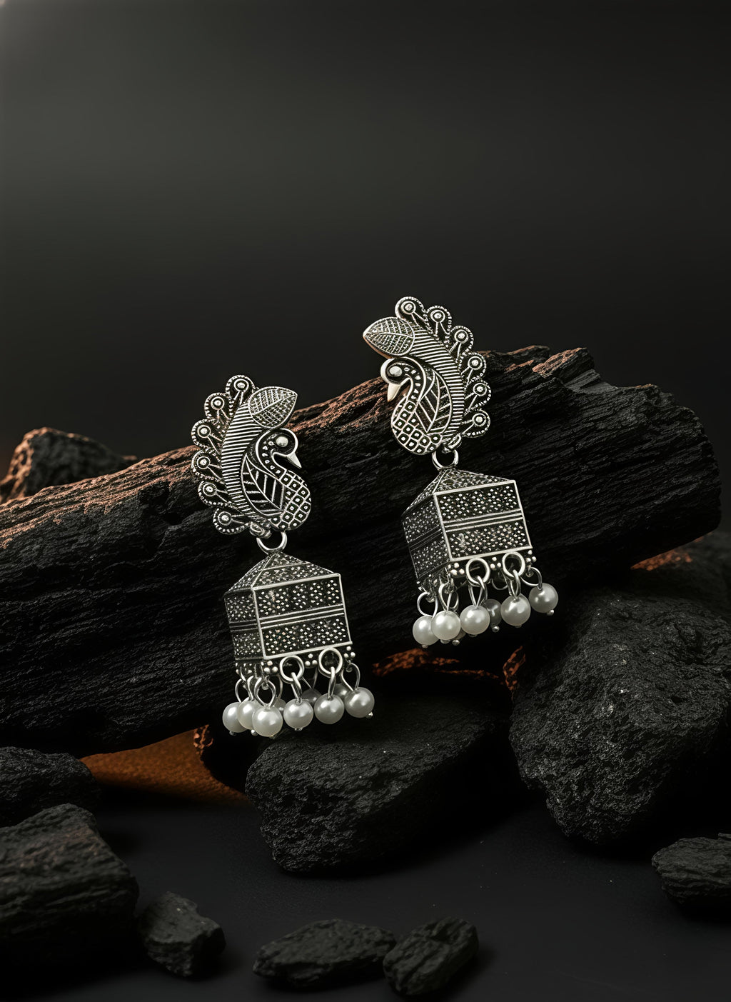 Morni Pearl Drop Earrings | Silver Oxidised Earrings – PL88123120