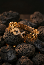 Majestic Clover Crown Kada | Gold-Plated Stainless Steel  – KZ8812368